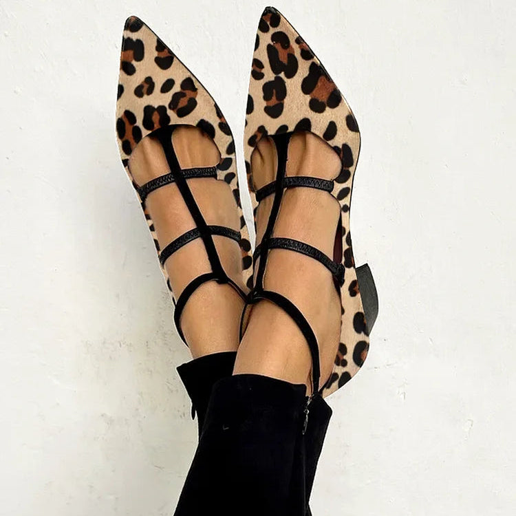 Women's heeled shoes with a leopard-print strap and classic silhouette