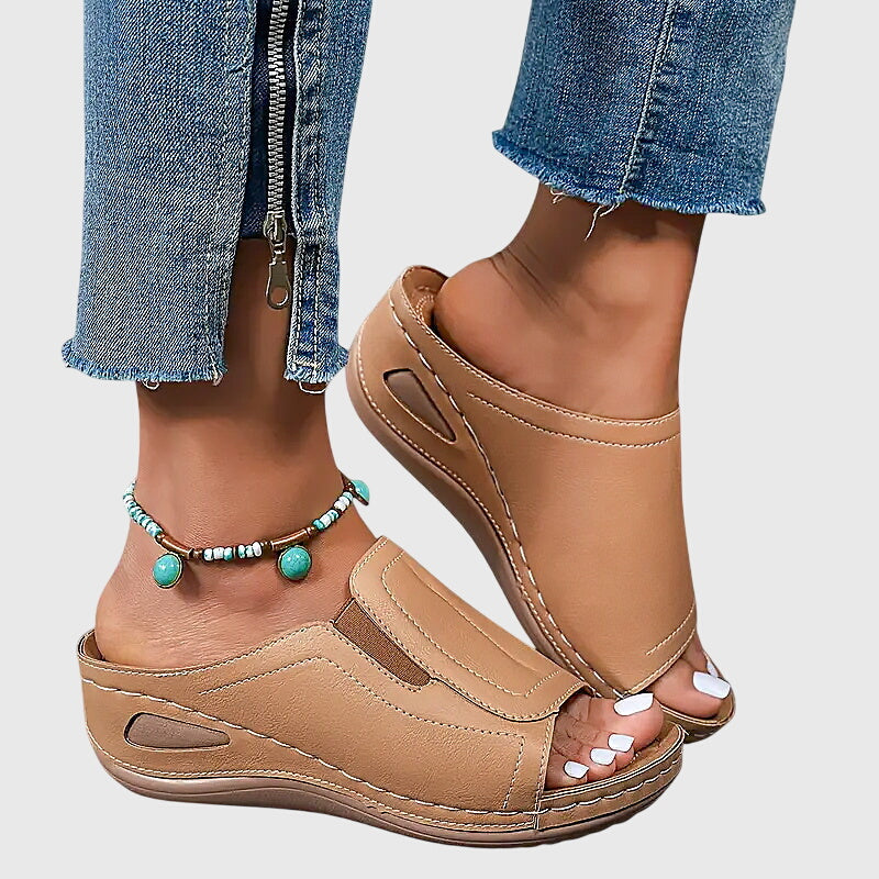 Aretha | Contoured Footbed Non-Slip Sandals