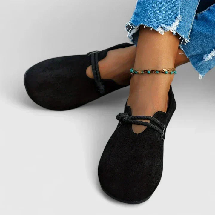 Ysavriann elegant slip-on loafers shown in beige and black
