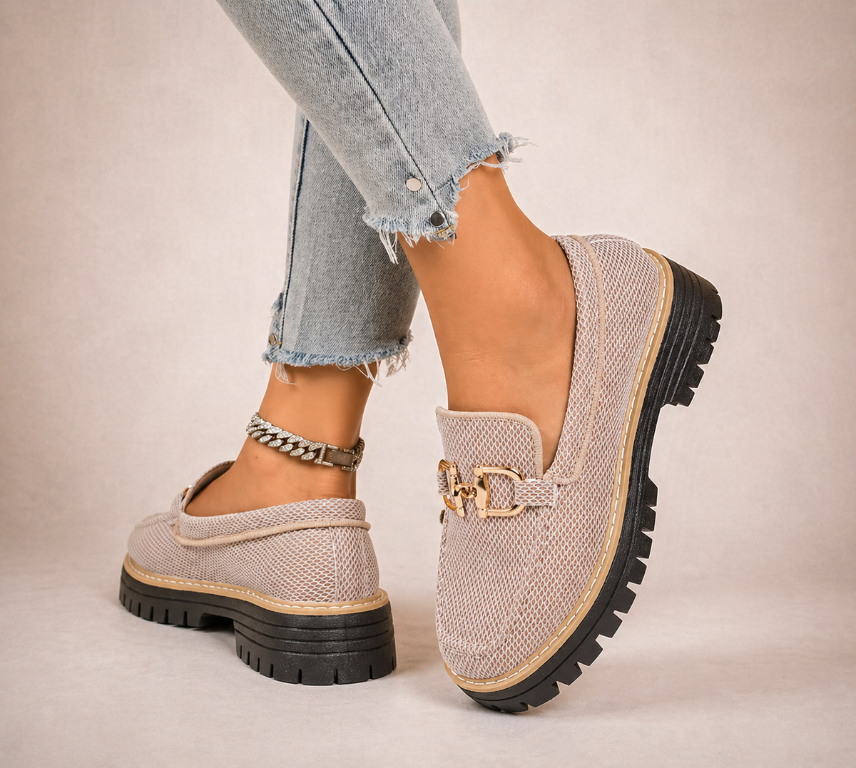 Women's Victoria comfort slip-on loafers in a versatile everyday style