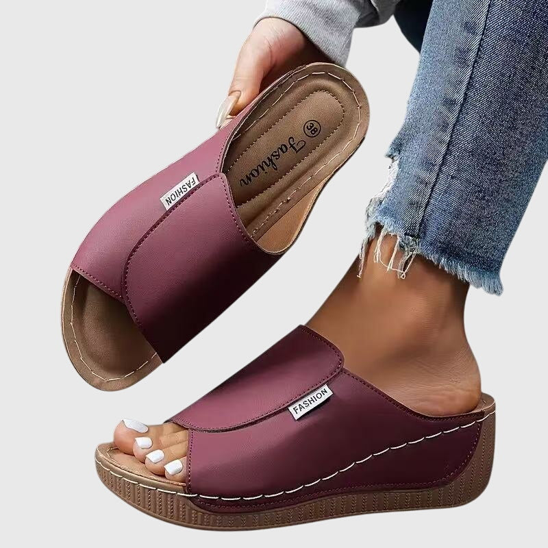 Esther | Slip-Resistant Contoured Footbed Sandals