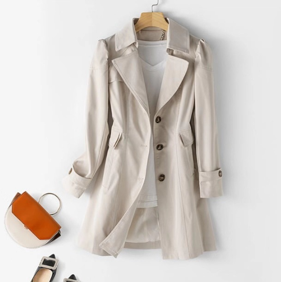 Women's half-length classic trench coat with lapel collar and button closure