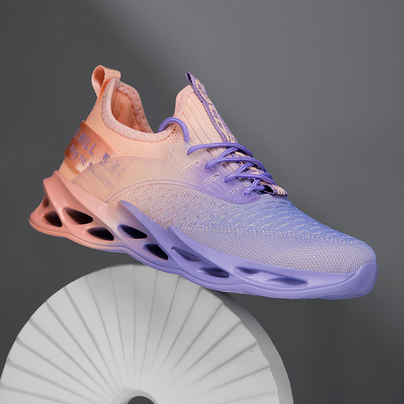 Comfortable everyday lace-up sneakers for women in a range of colours