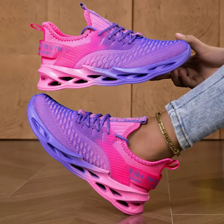 Comfortable everyday lace-up sneakers for women in a range of colours