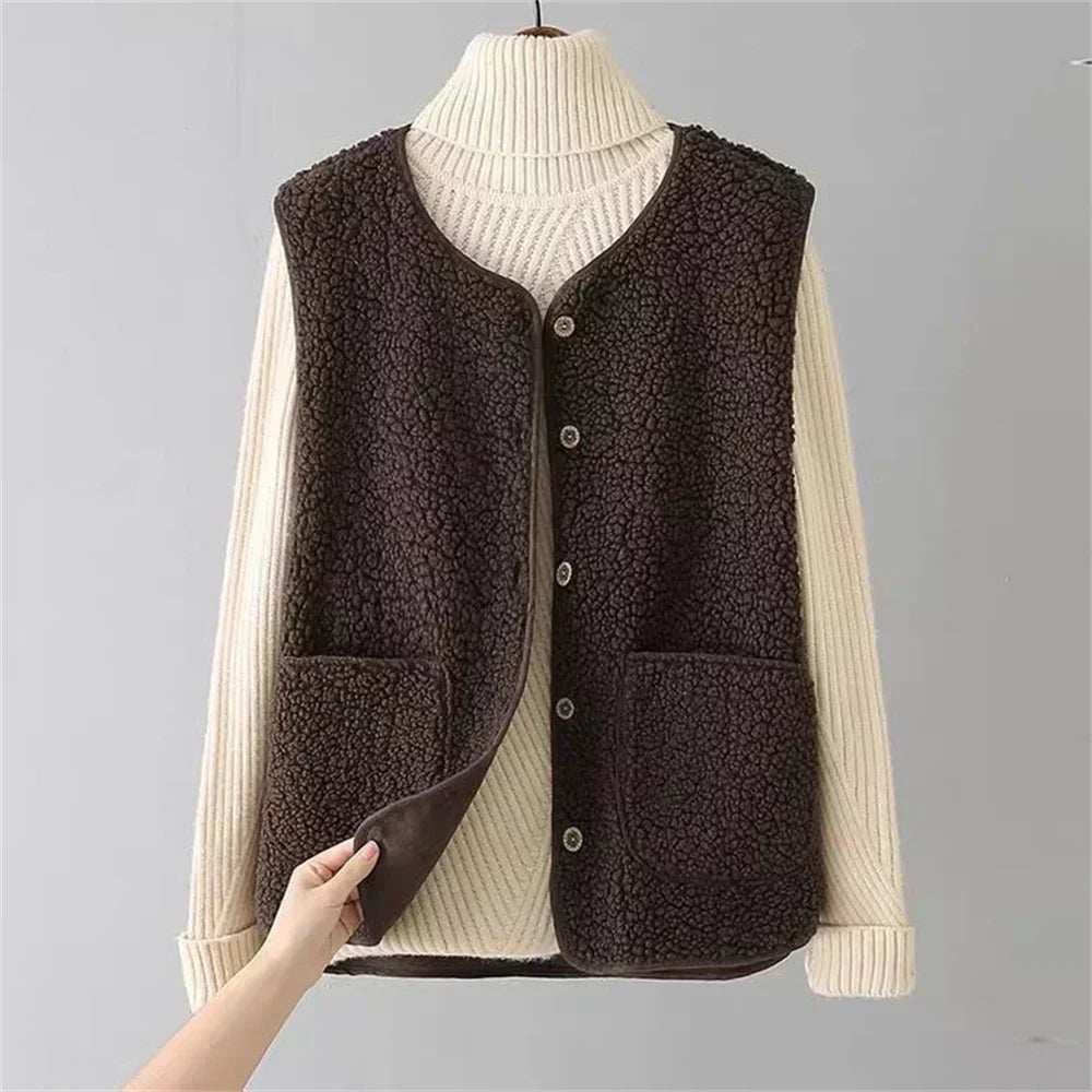 Faye luxe fleece vest in warm neutral tones, styled for easy everyday layering