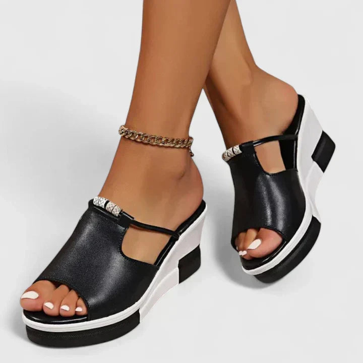Florine | Cushioned Platform Sandals