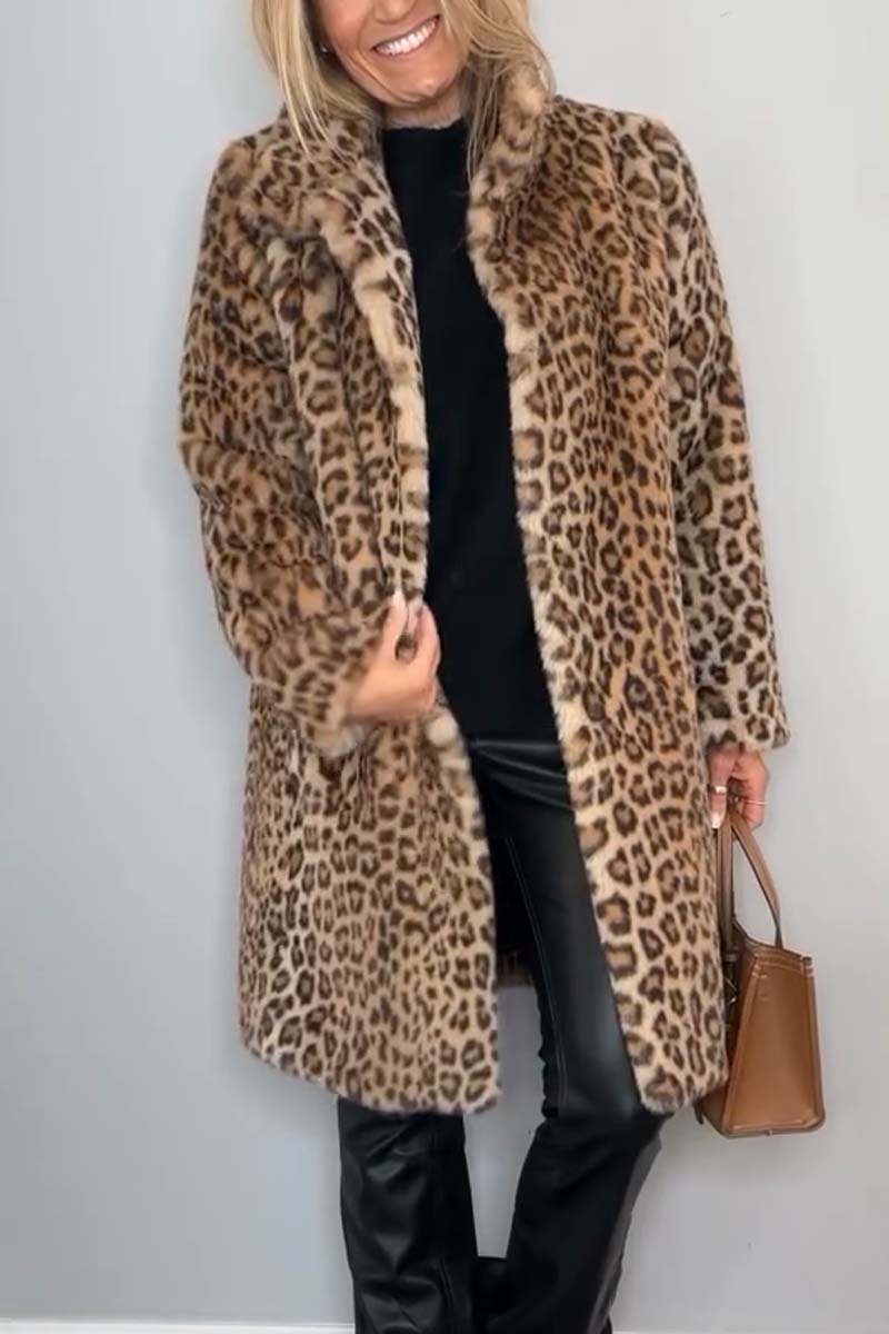 Rosa leopard print winter coat with tailored silhouette in khaki and white