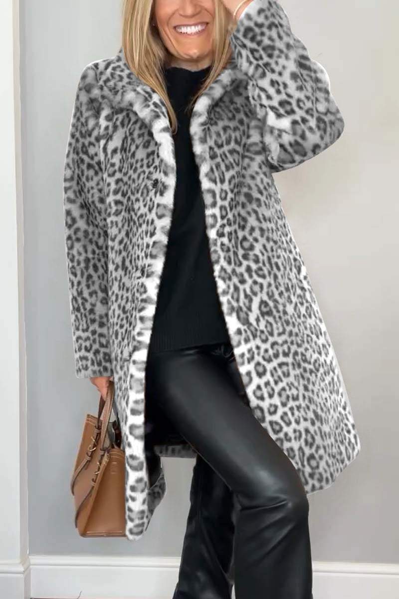 Rosa leopard print winter coat with tailored silhouette in khaki and white