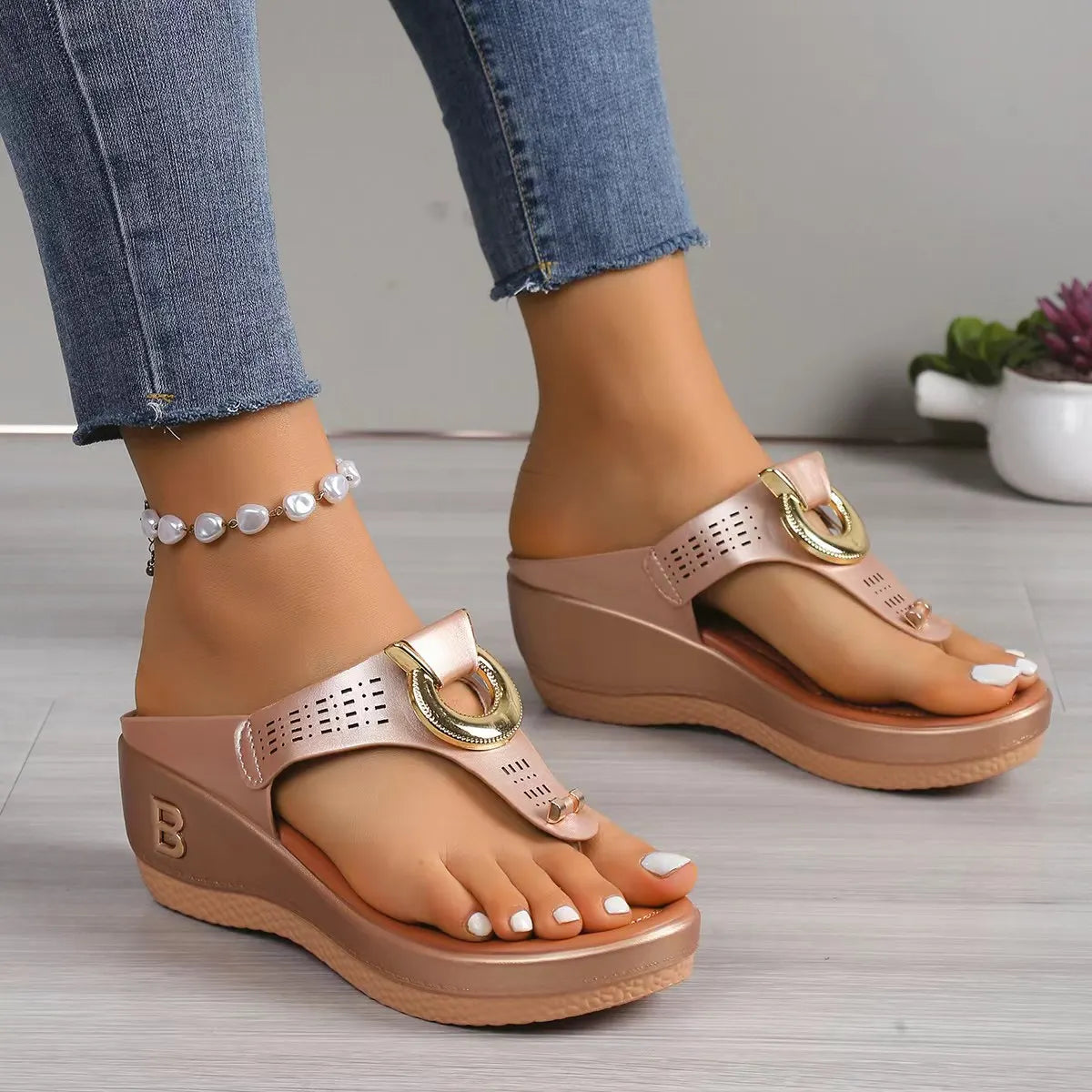 Cushioned platform summer sandals for women, shown in a range of colours
