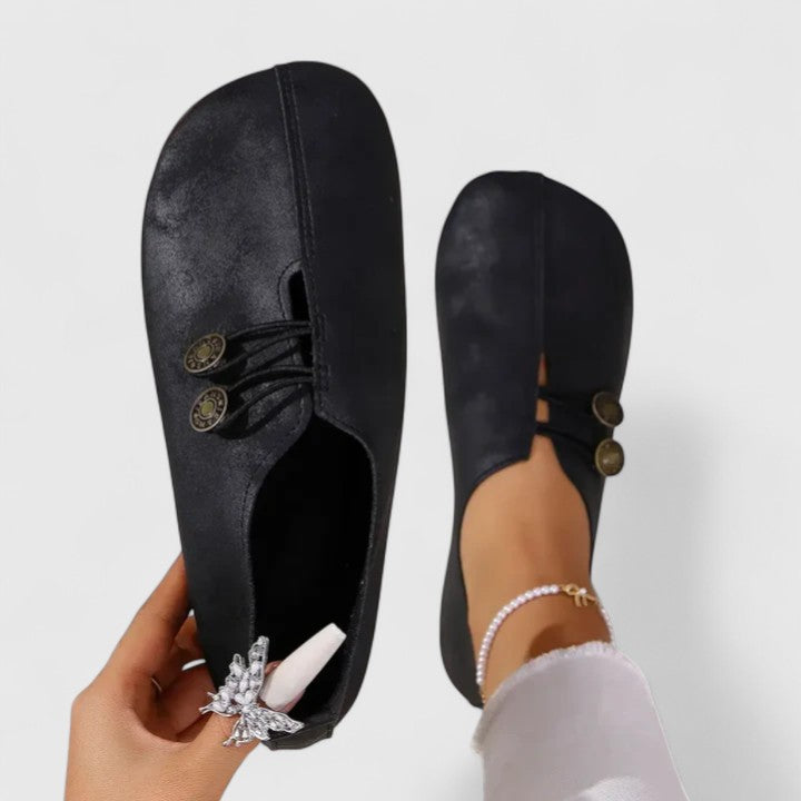 Kyline elegant slip-on loafers shown in light brown, black, navy blue and dark brown