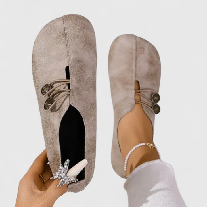 Kyline elegant slip-on loafers shown in light brown, black, navy blue and dark brown