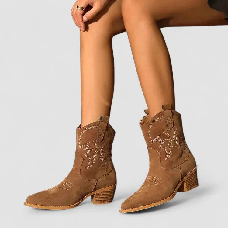 Lillian suede Western ankle boots with embroidery and a block heel
