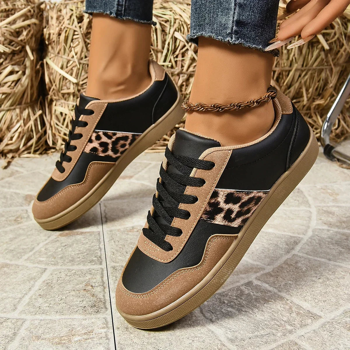 Leopard-print low-top sneakers with suede-texture panels in beige and black