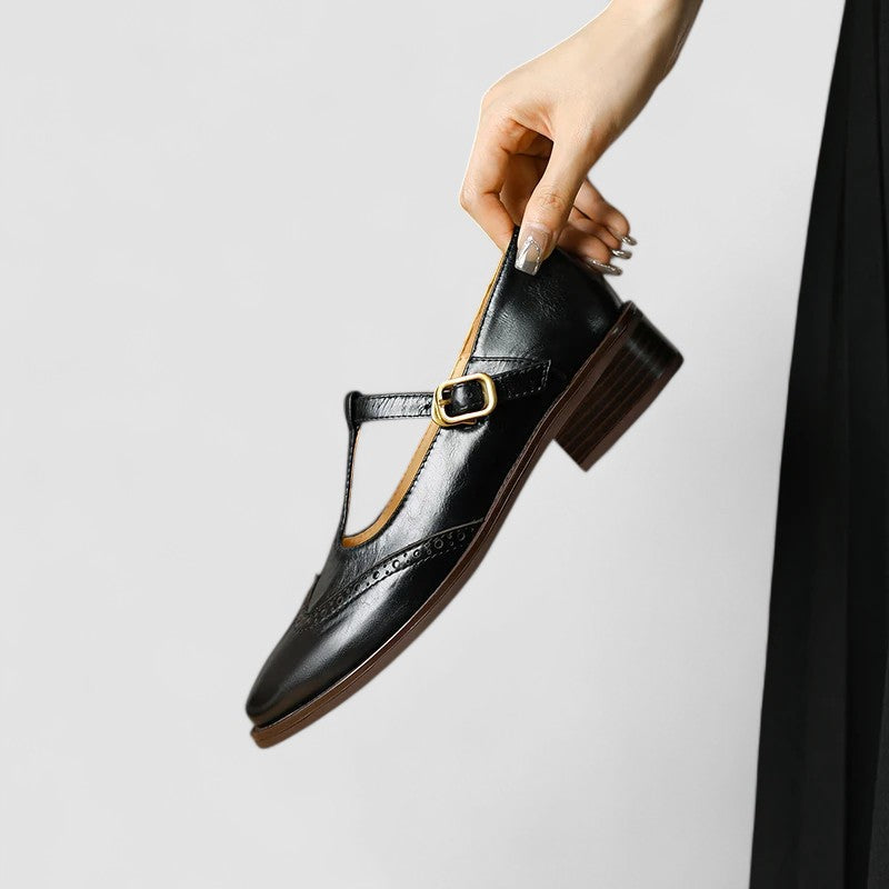 Comfortable slip-on shoes for women shown in beige, black and brown