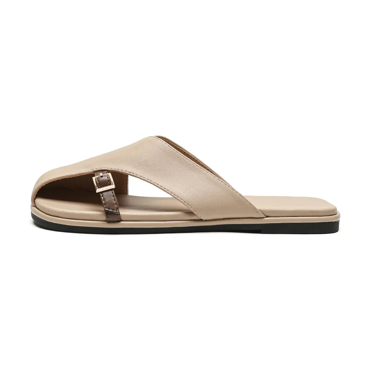 Semi-closed leather slippers with a low heel and open toe in ivory and khaki