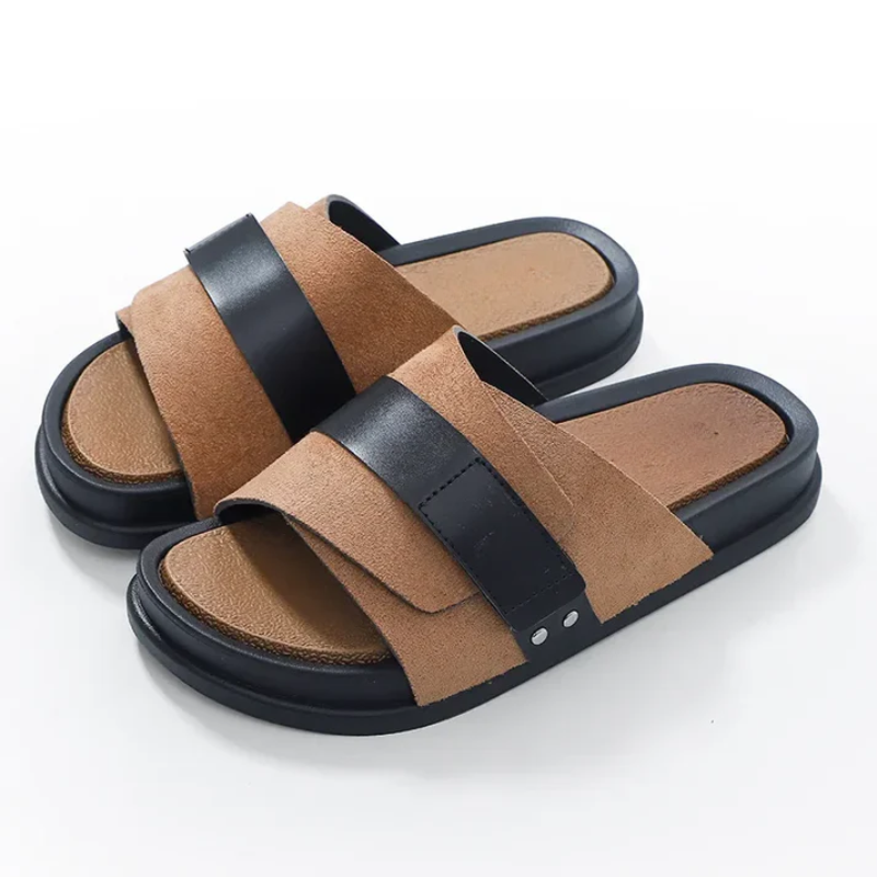 Suede and leather slip-on slippers with cushioned sole in brown and black