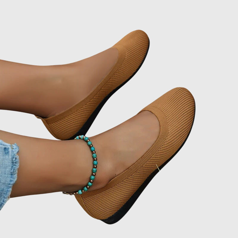Womens anti-slip breathable slip-on shoes in a range of colours
