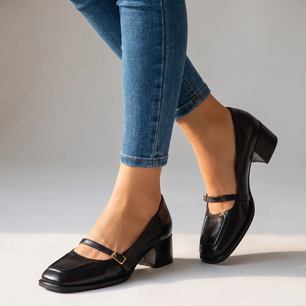 Patrice Mary Janes black