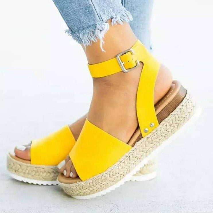 Amalia platform sandals detail