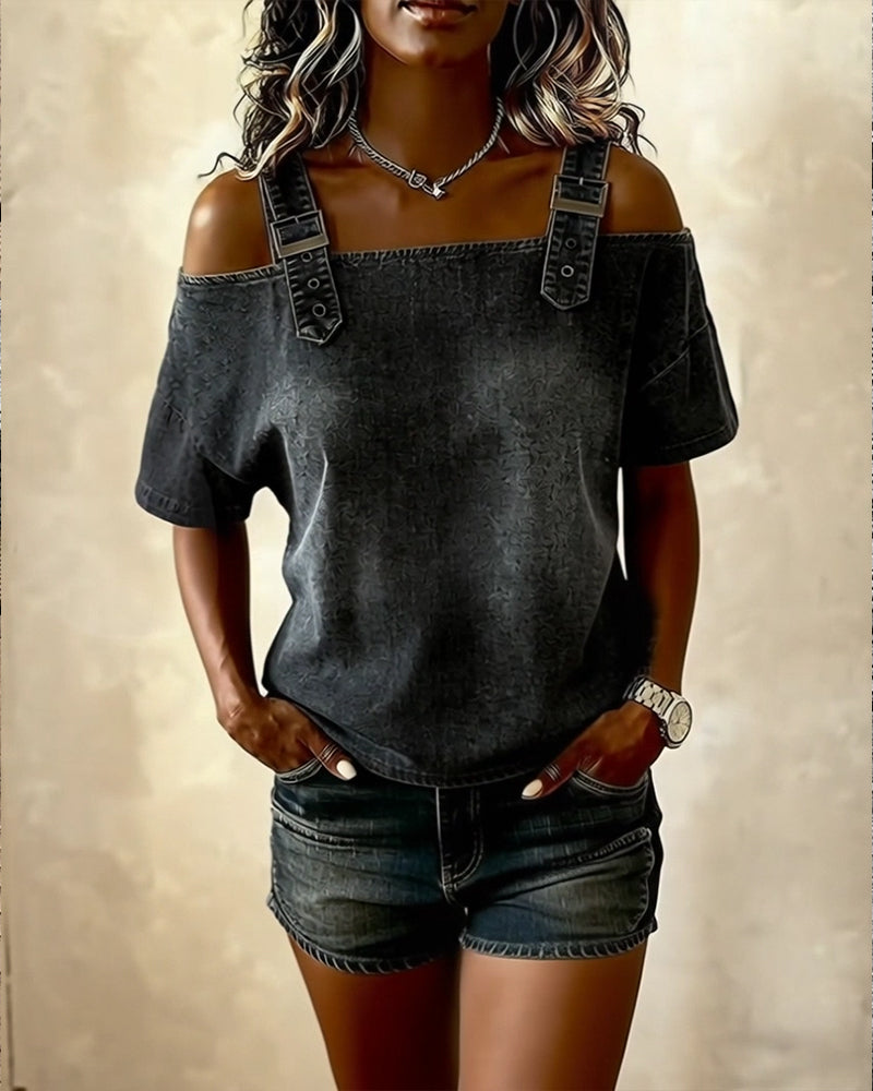 Patricia off-shoulder denim shirt in a classic wash with a relaxed fit