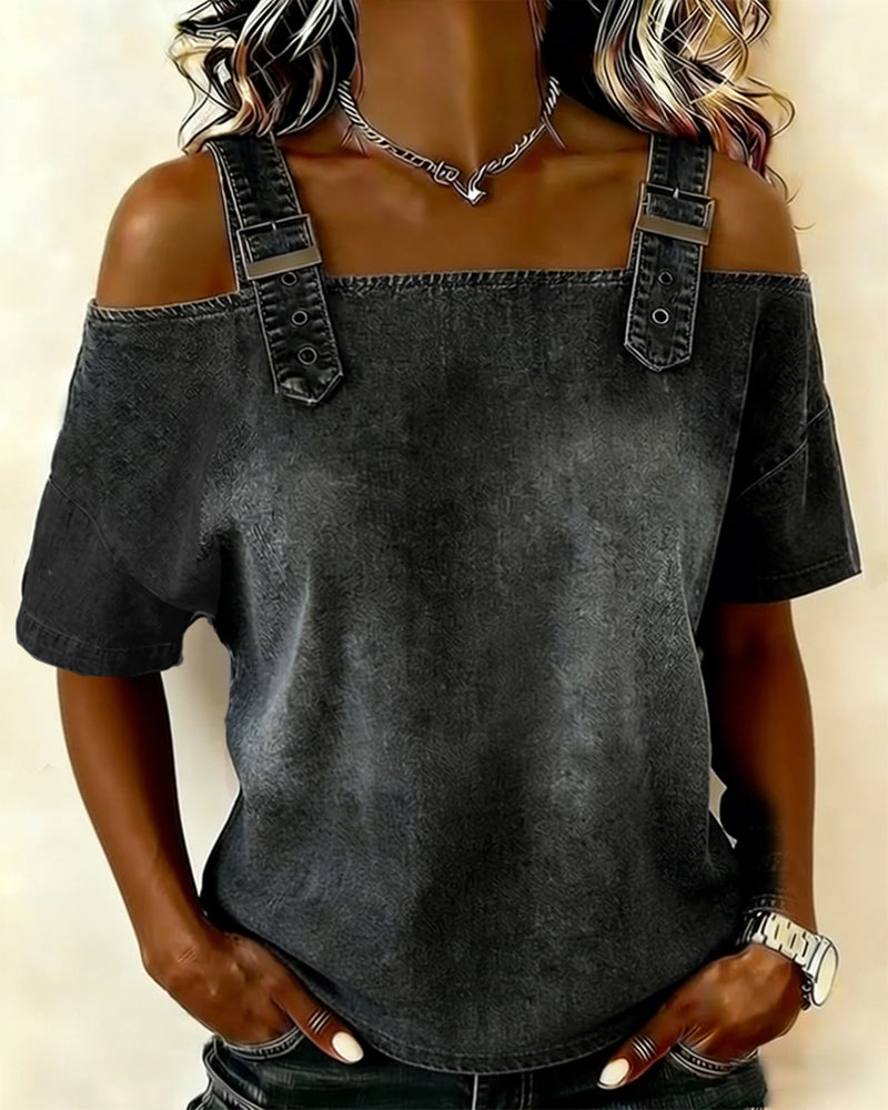 Patricia off-shoulder denim shirt in a classic wash with a relaxed fit