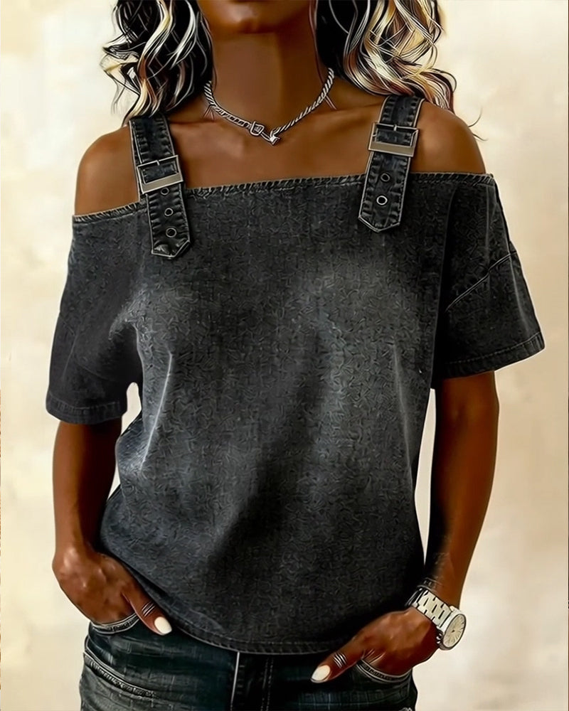 Patricia off-shoulder denim shirt in a classic wash with a relaxed fit