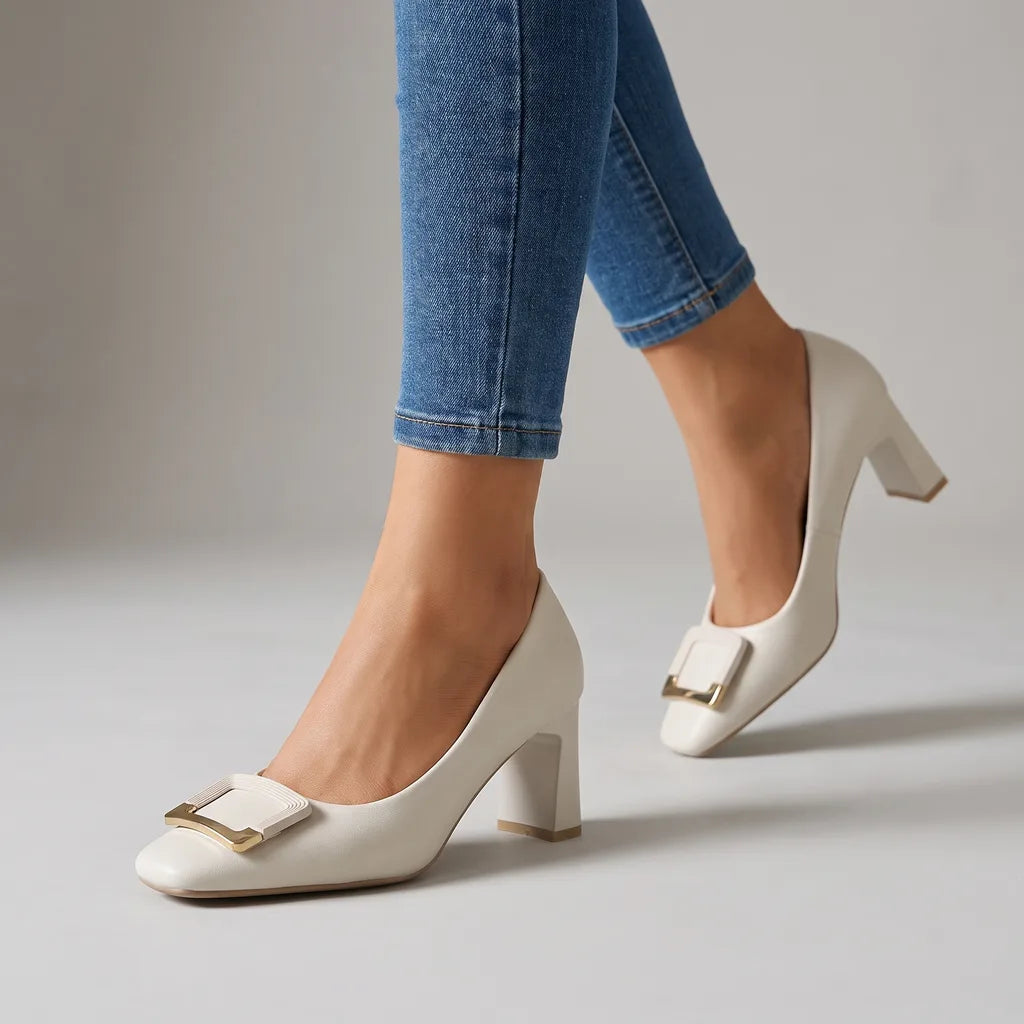 Bexley block heels beige