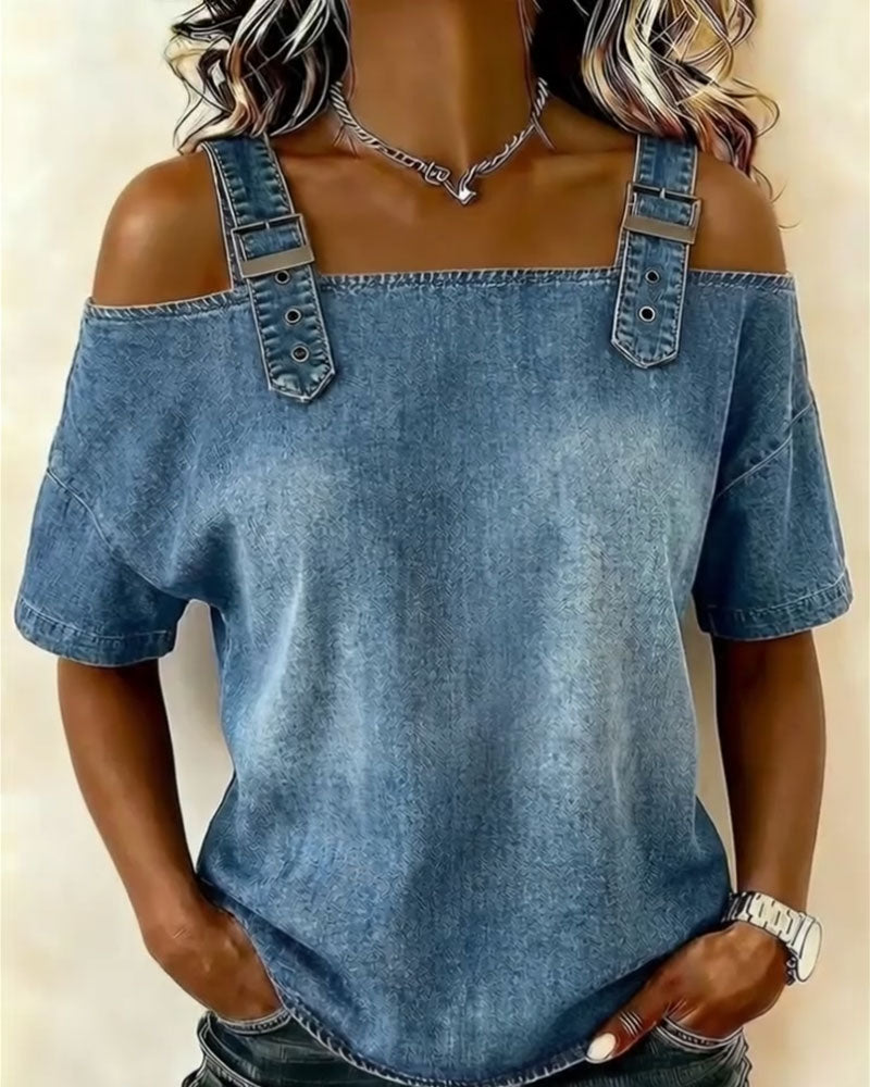 Patricia off-shoulder denim shirt in a classic wash with a relaxed fit