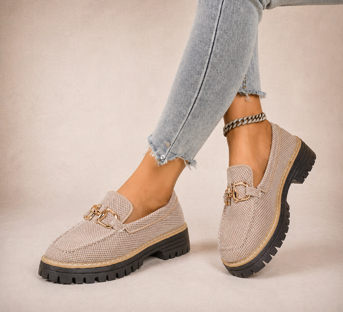 Women's Victoria comfort slip-on loafers in a versatile everyday style