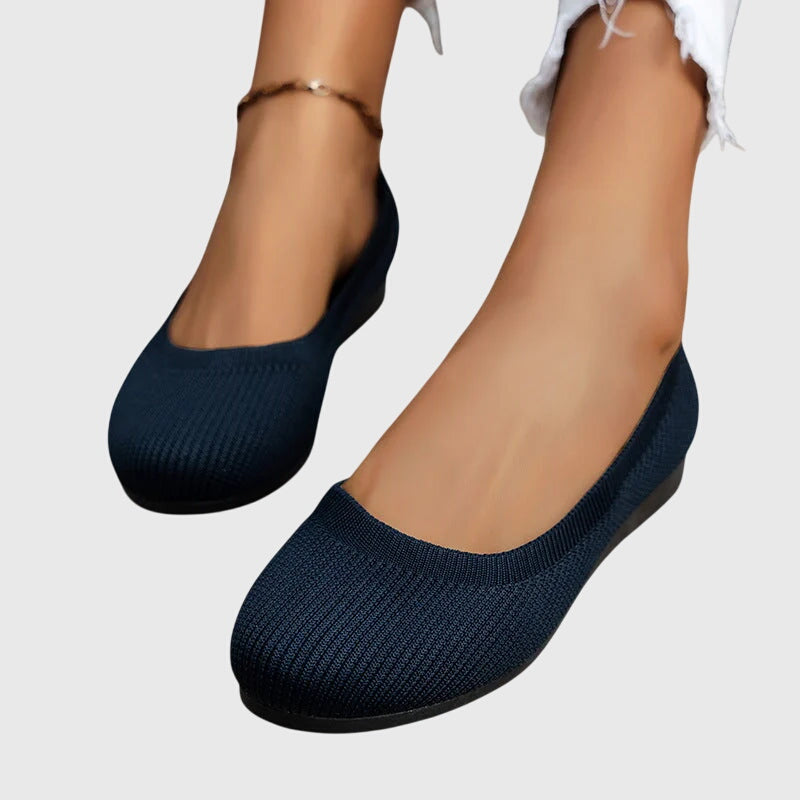 Womens anti-slip breathable slip-on shoes in a range of colours