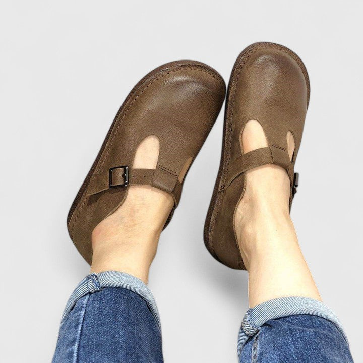 Nessa classic strap flats in brown and black with a cushioned sole
