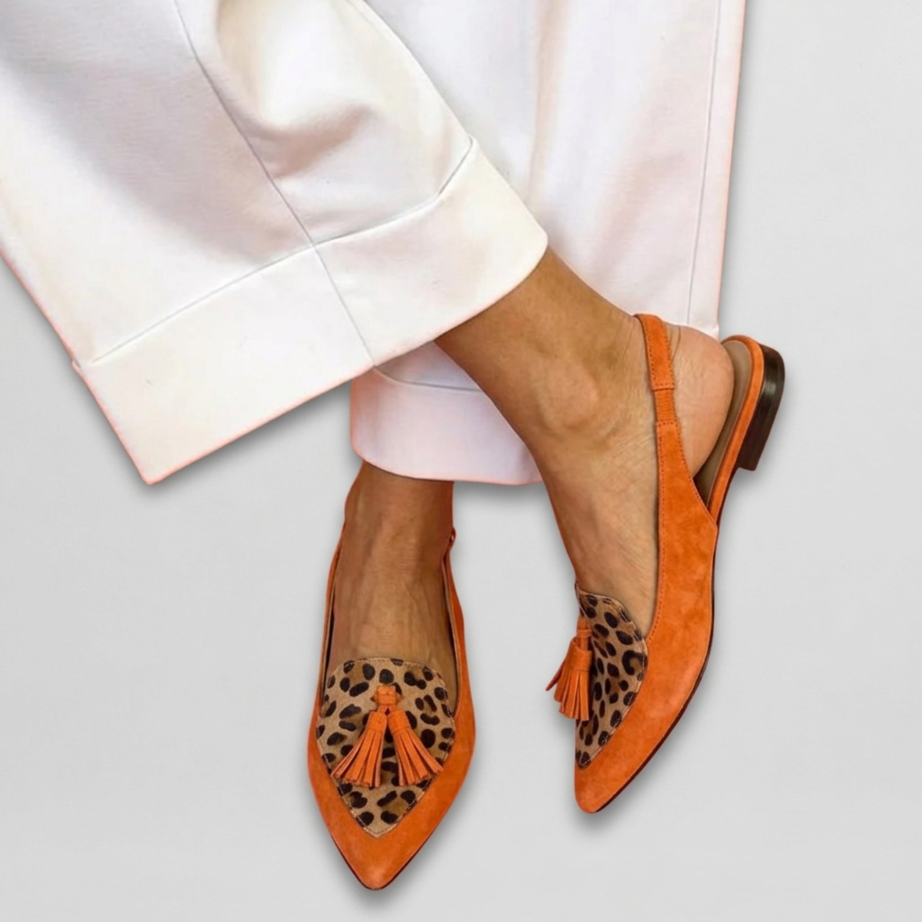 Handmade flat sandals with straps, tassels and suede-effect finish in a vibrant colour combination