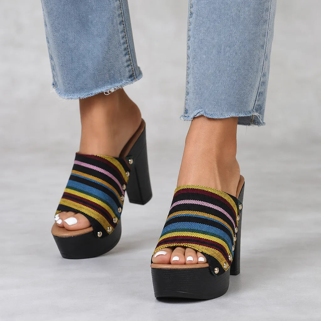 Lumi mules detail