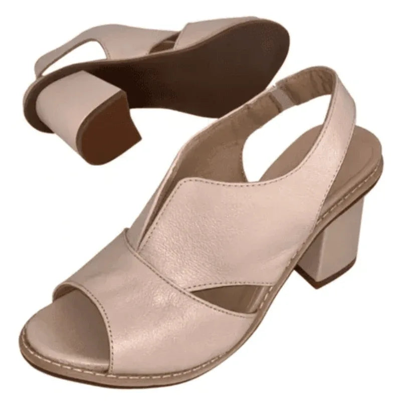 Mariposa sandals detail