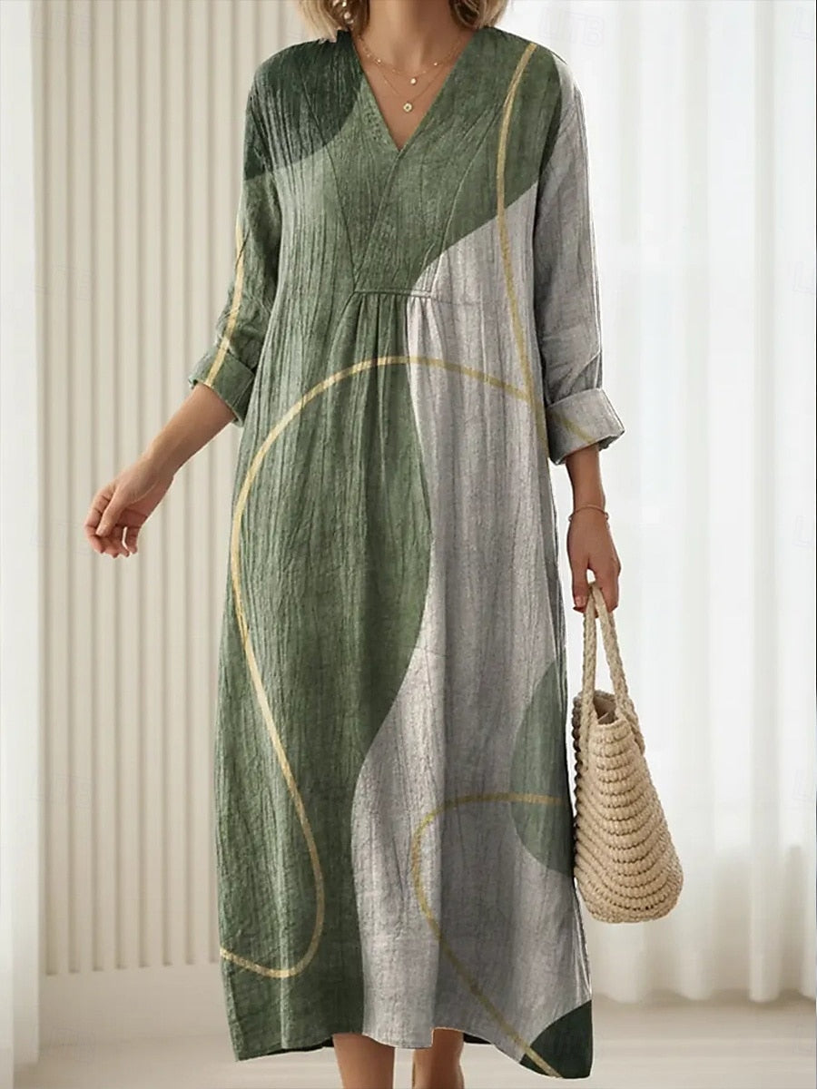 Lara green everyday comfort dress with a loose silhouette and practical pockets